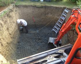 Hand finishing contaminated site excavation in Victoria BC
