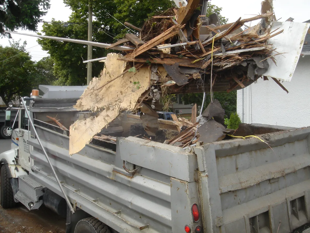 Loading demolished building materials