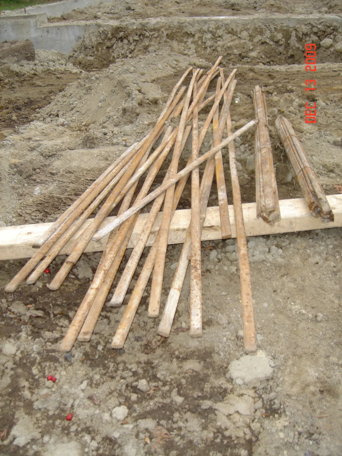 Lock bar concrete forming equipment rental