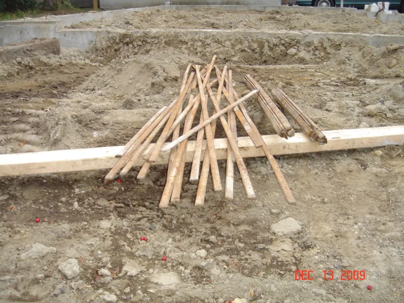 Concrete form rental delivery service