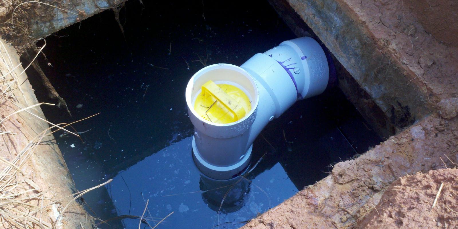 Septic tank filter maintenance